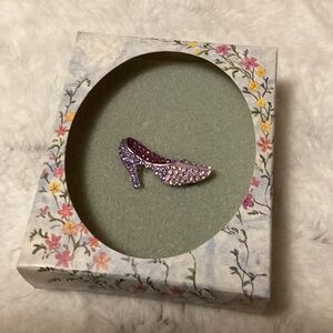 Purple High Heel Brooch with rhinestones